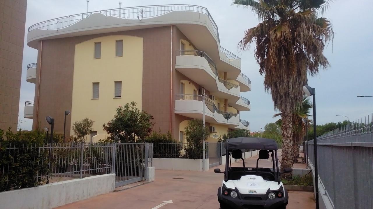 Residence Albadorata Campomarino Εξωτερικό φωτογραφία