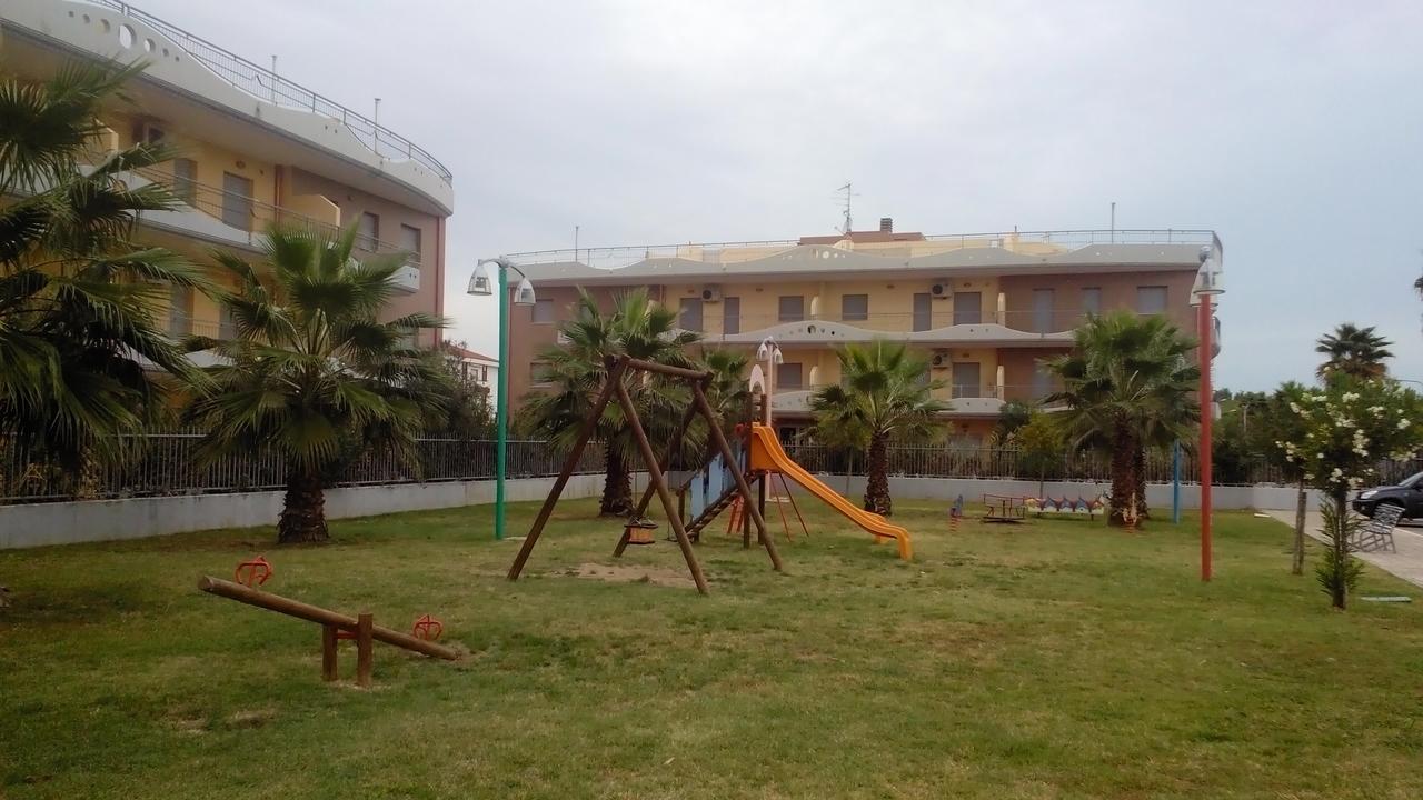 Residence Albadorata Campomarino Εξωτερικό φωτογραφία